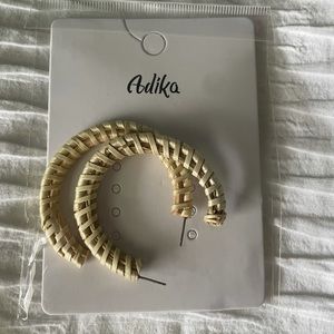 Adika natured weaved straw hoop earrings